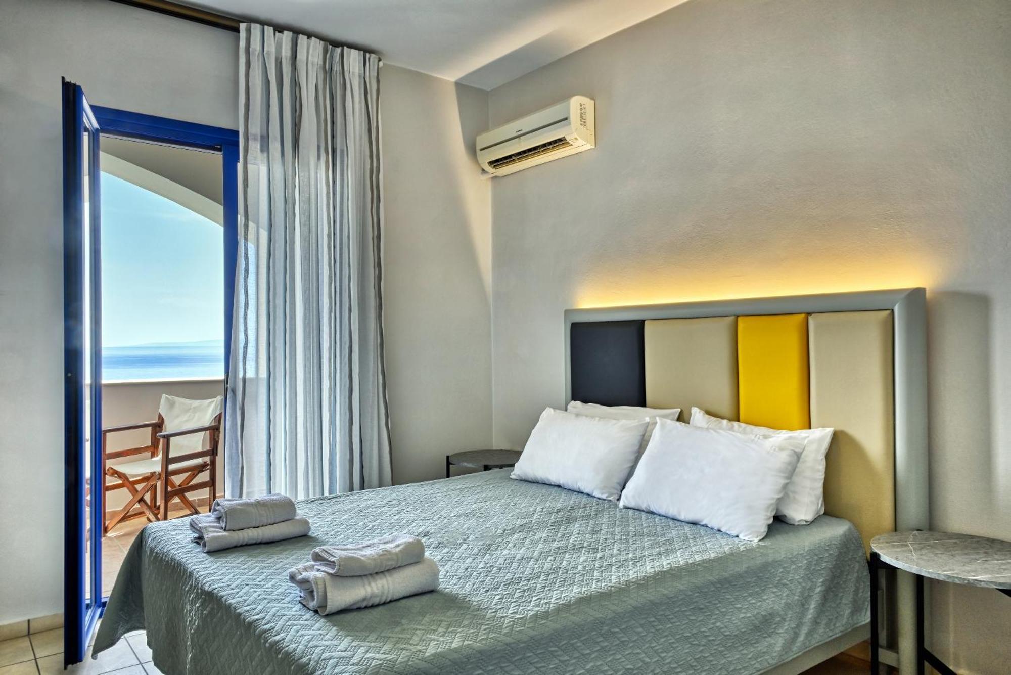 Sfakian Horizon Hotel Hora Sfakion Exterior photo